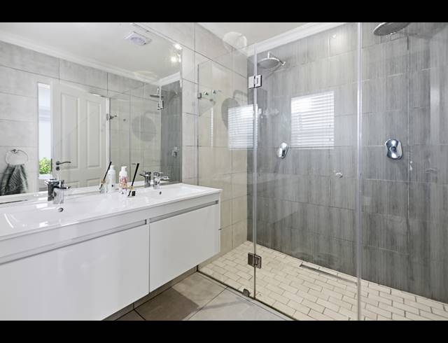 3 BEDROOM FREESTANDING FOR SALE IN SANDOWN